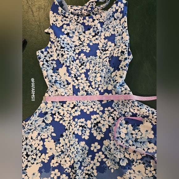 B. Darlin Juniors Blue Flower Dress - Picture 5 of 6